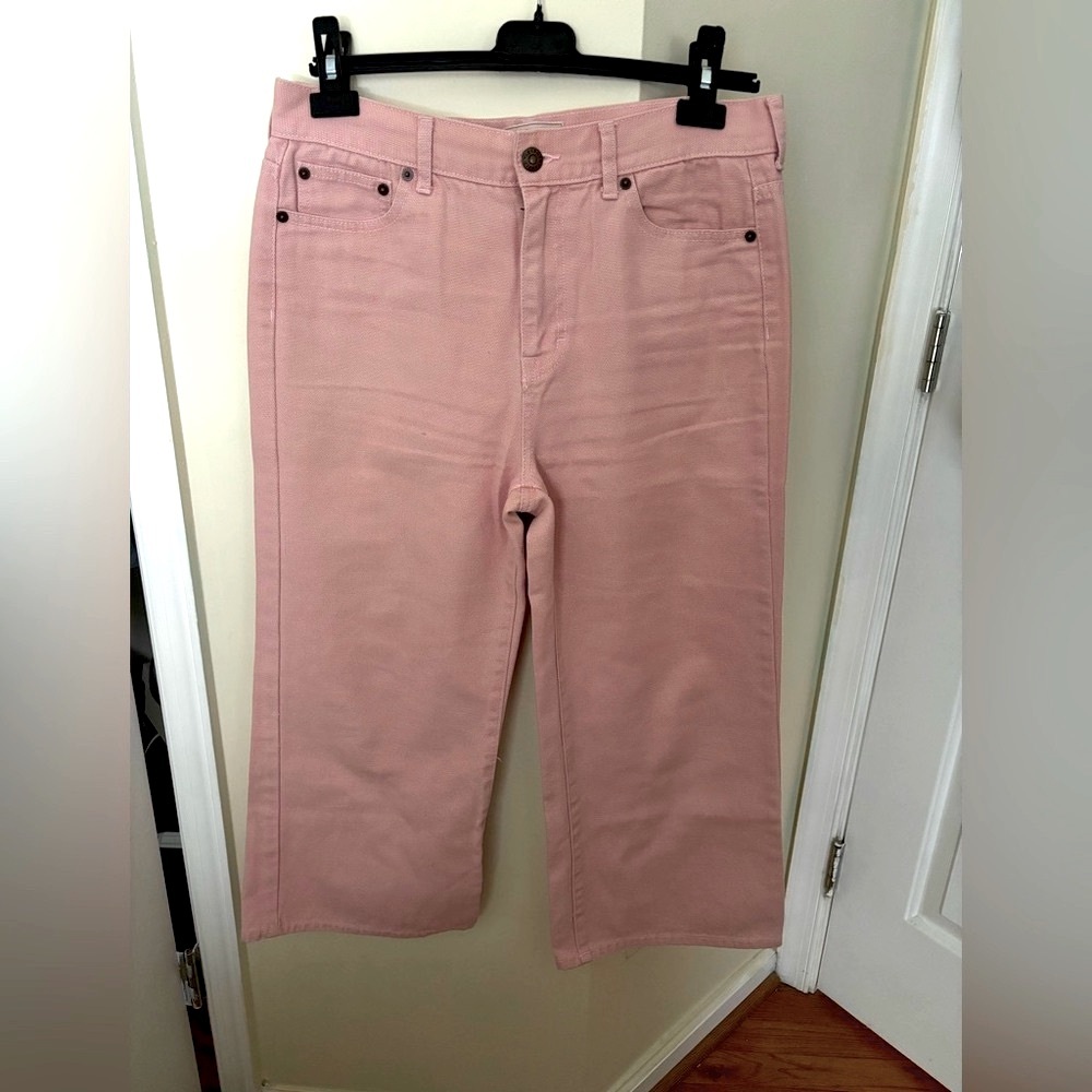 BCBGeneration long short Jean  for women Size 27 Rose
Smoke Cropped Gaucho